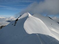 08_Le creste che portano ai 4226 m della vetta del Castore